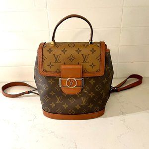 Louis Vuitton handbag - IN PRISTINE CONDITION